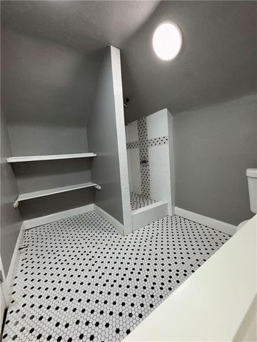 1116 Askew Avenue, Kansas City, MO 64127