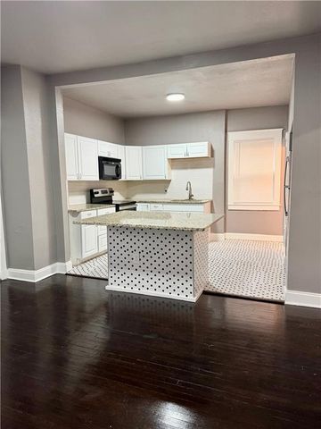 1116 Askew Avenue, Kansas City, MO 64127