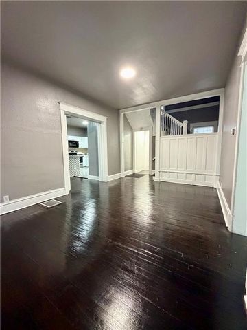 1116 Askew Avenue, Kansas City, MO 64127