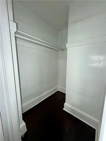 1116 Askew Avenue, Kansas City, MO 64127