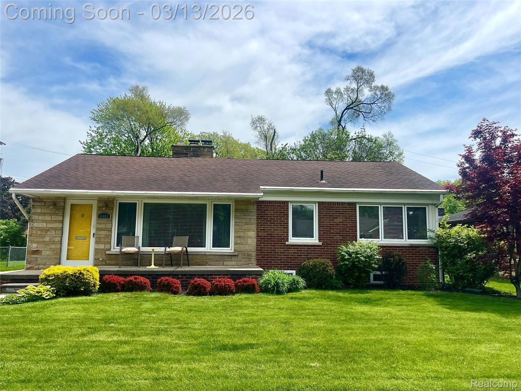 6401 Shenandoah Avenue, Allen Park, MI 48101