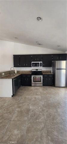 3300 E Avenue K3, Lancaster, CA 93535