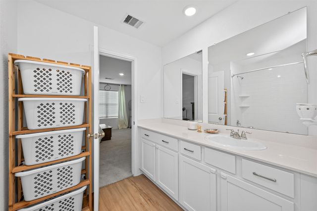 1511 Las Cuevas Drive, Conroe, TX 77301