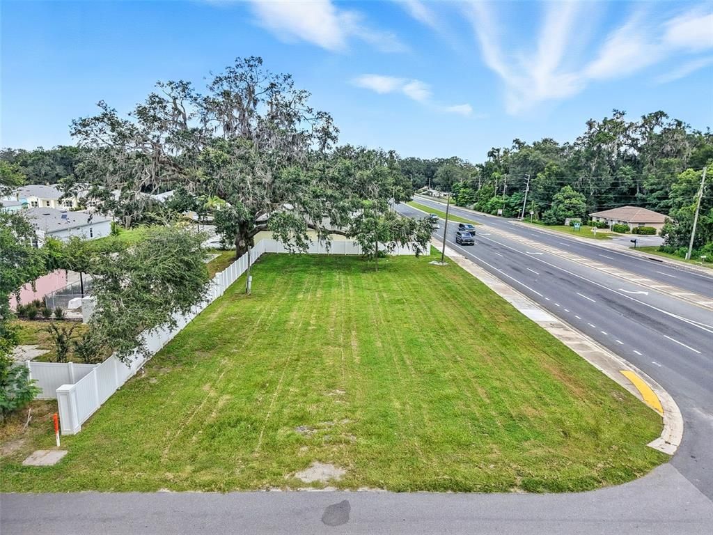 12182 N US HIGHWAY 301, Oxford, FL 34484