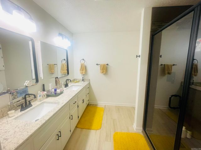 109 Live Oak Drive, Searcy, AR 72143