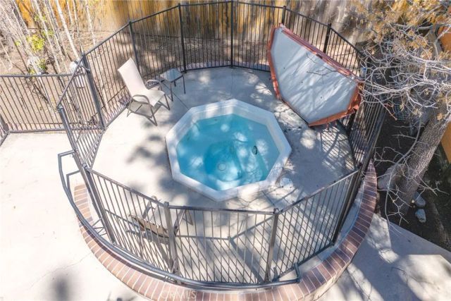 864 Jaybird, Big Bear Lake, CA 92315