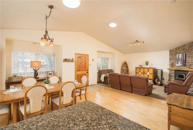 864 Jaybird, Big Bear Lake, CA 92315