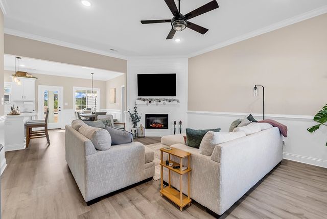 384 William Nobles Rd., Aynor, SC 29511