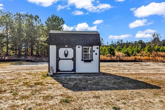 384 William Nobles Rd., Aynor, SC 29511