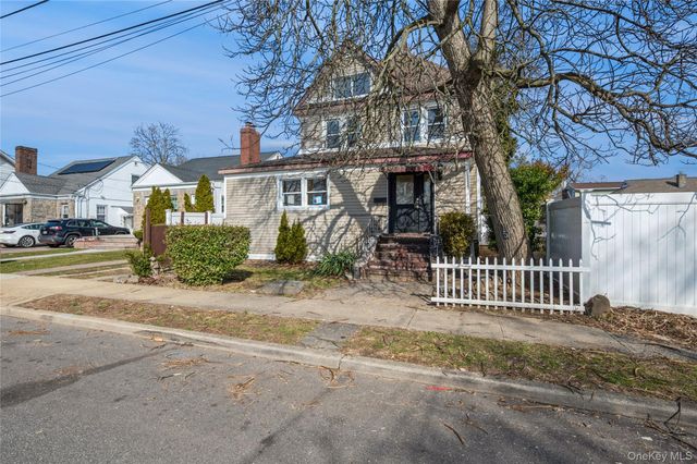 5 Church Street, Baldwin, NY 11510