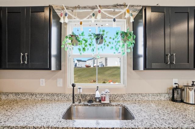 5925 Millbrook Drive, Middletown, OH 45042