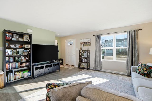 5925 Millbrook Drive, Middletown, OH 45042