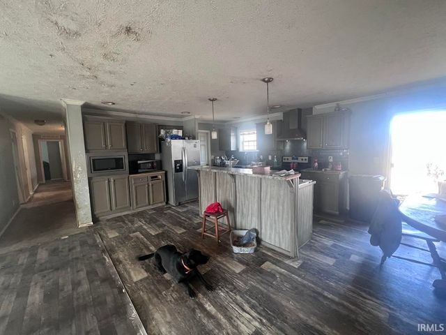 2495 S 1450 W, Linton, IN 47441