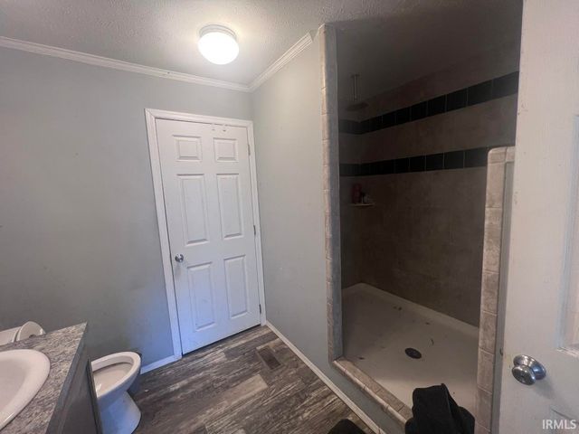 2495 S 1450 W, Linton, IN 47441