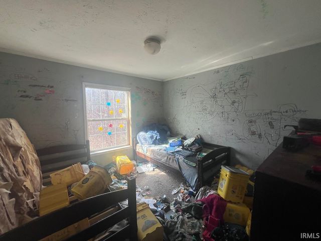 2495 S 1450 W, Linton, IN 47441