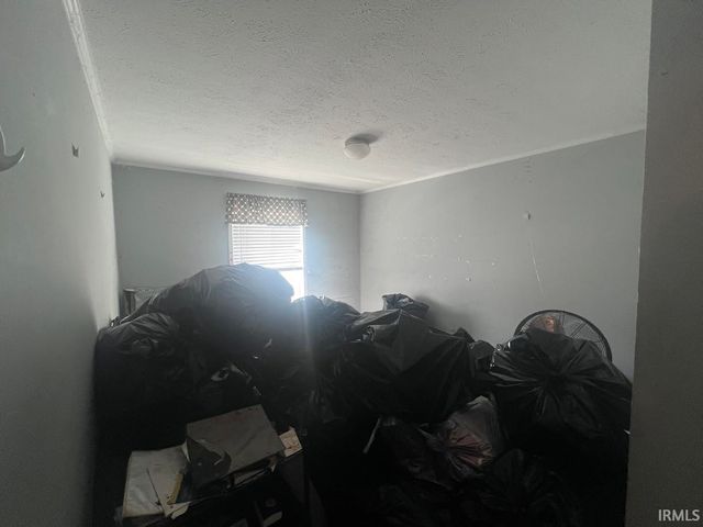 2495 S 1450 W, Linton, IN 47441