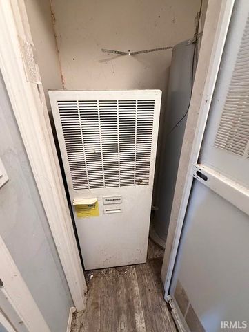 2495 S 1450 W, Linton, IN 47441