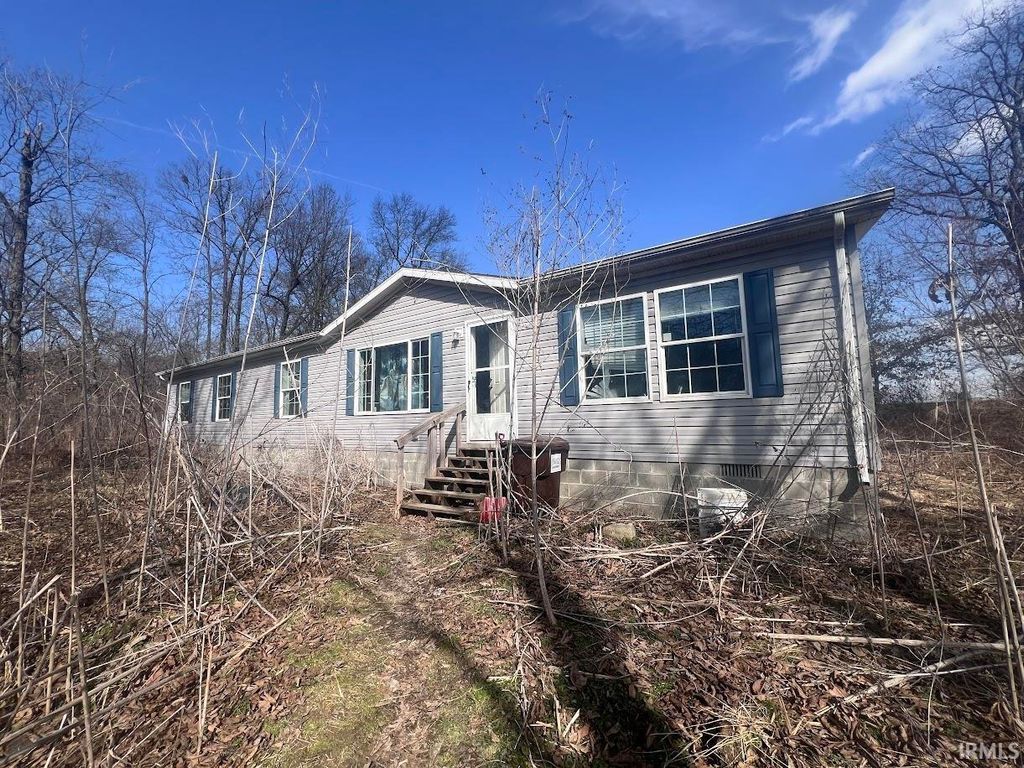 2495 S 1450 W, Linton, IN 47441