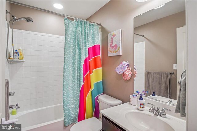 13966 ESTUARY DR, Clarksburg, MD 20871