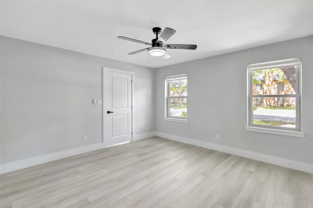 6018 E University Boulevard 102, Dallas, TX 75206
