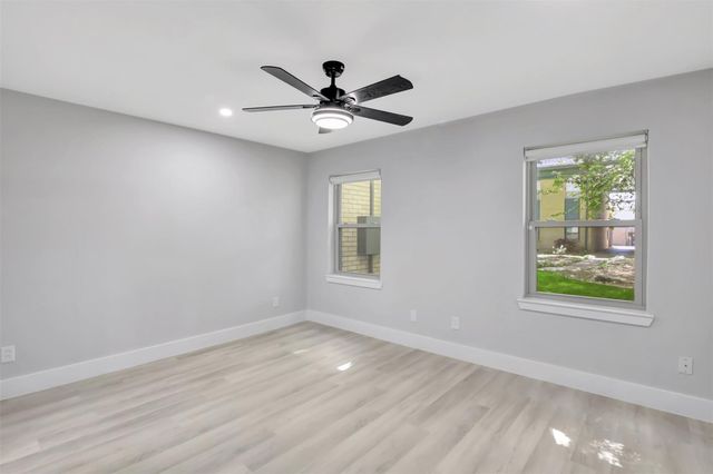 6018 E University Boulevard 102, Dallas, TX 75206