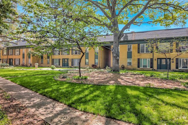 6018 E University Boulevard 102, Dallas, TX 75206
