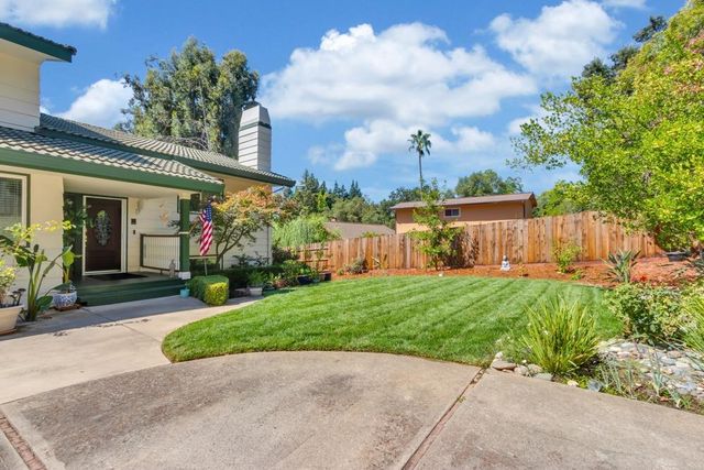 4833 Kenneth Ave, Fair Oaks, CA 95628