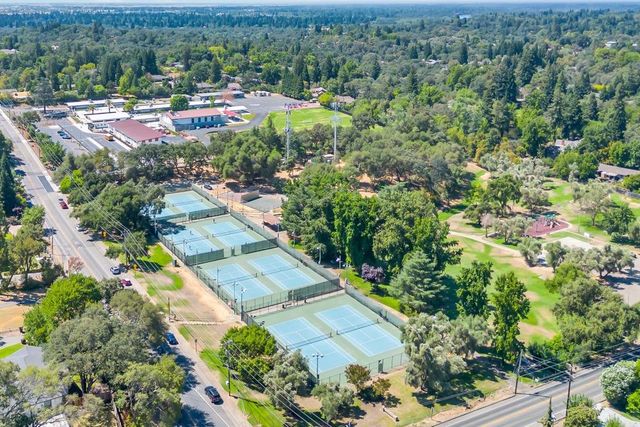 4833 Kenneth Ave, Fair Oaks, CA 95628