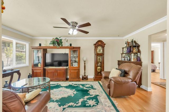 4833 Kenneth Ave, Fair Oaks, CA 95628