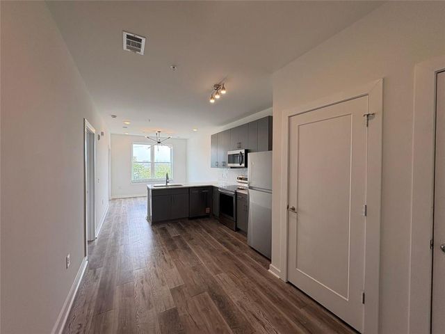 525 Parkway Drive NE 510, Atlanta, GA 30354