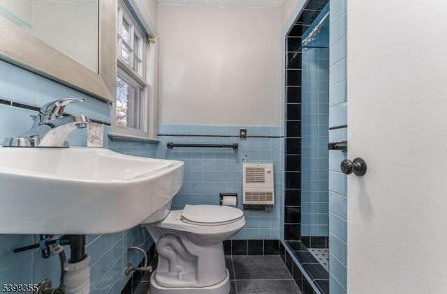 158 Featherbed Lane, Raritan Twp., NJ 08822