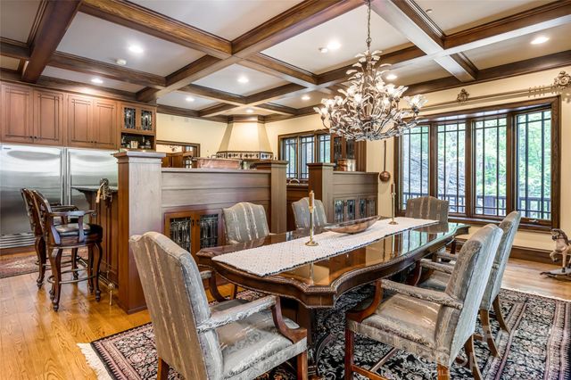 14 Walnut Drive, Mills River, NC 28759