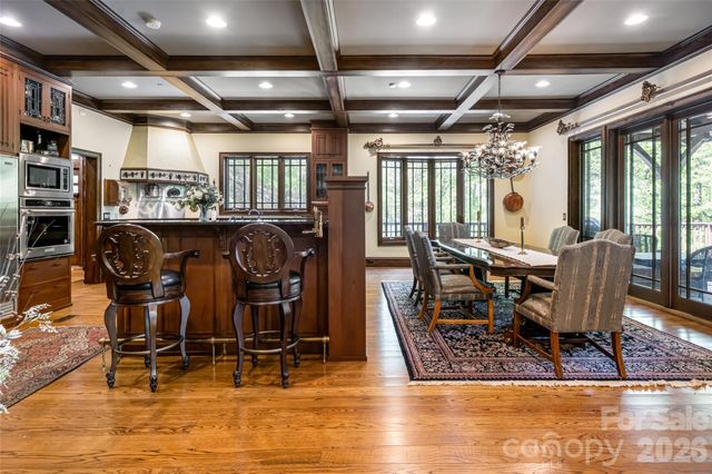 14 Walnut Drive, Mills River, NC 28759