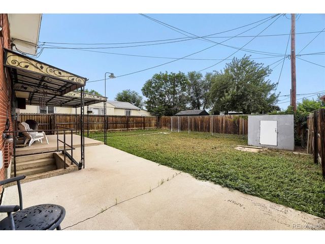 2529 W Mosier Pl, Denver, CO 80219