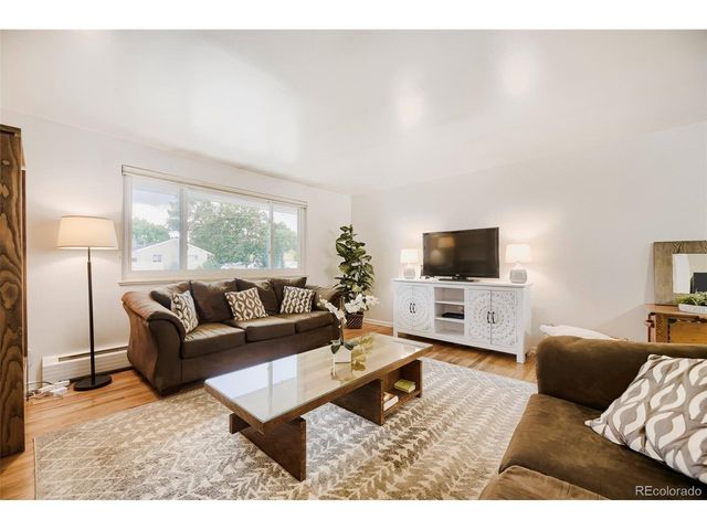 2529 W Mosier Pl, Denver, CO 80219