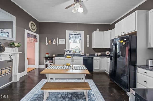 3593 E Wilson Street, Farmville, NC 27828