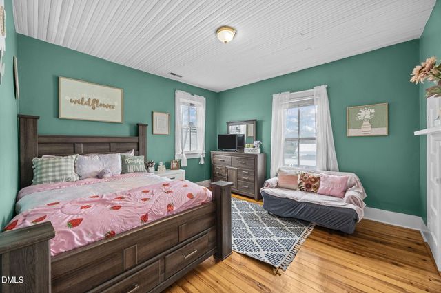 3593 E Wilson Street, Farmville, NC 27828