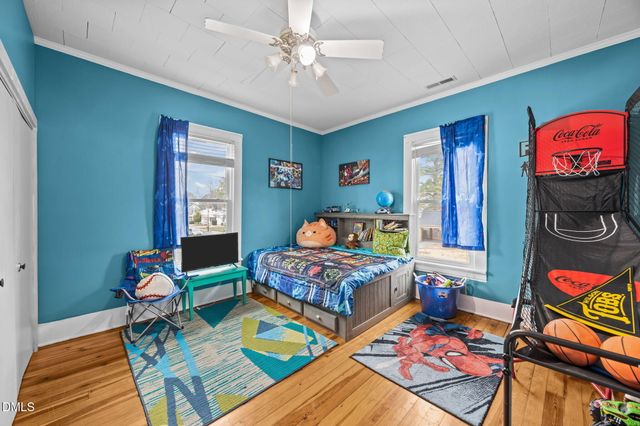 3593 E Wilson Street, Farmville, NC 27828