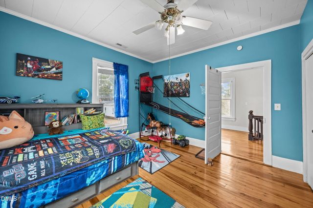 3593 E Wilson Street, Farmville, NC 27828