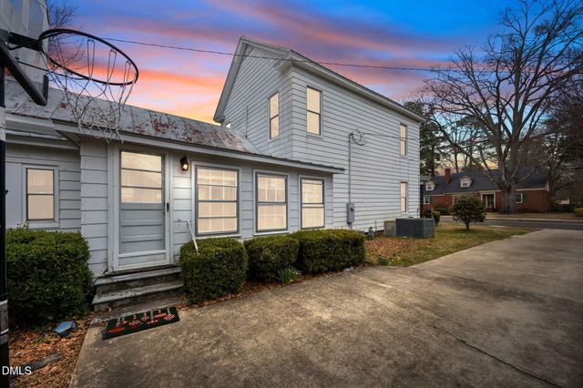 3593 E Wilson Street, Farmville, NC 27828