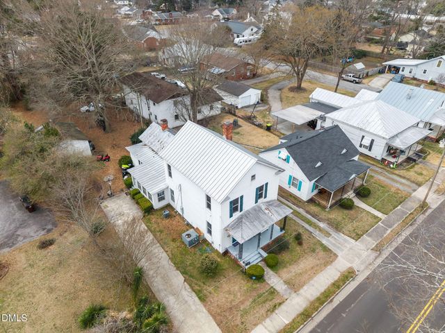 3593 E Wilson Street, Farmville, NC 27828