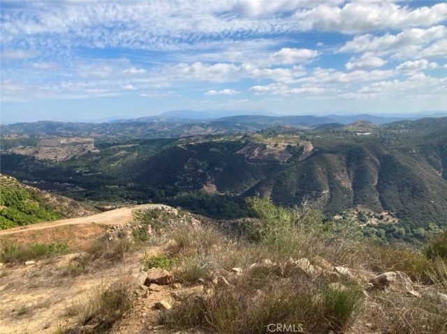 2 Daneri, Temecula, CA 92590
