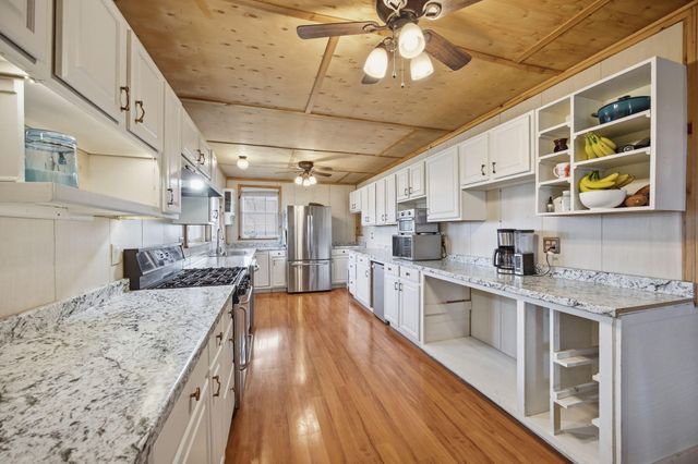 777 Mt Carmel Road, Carlisle, KY 40311