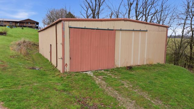 777 Mt Carmel Road, Carlisle, KY 40311