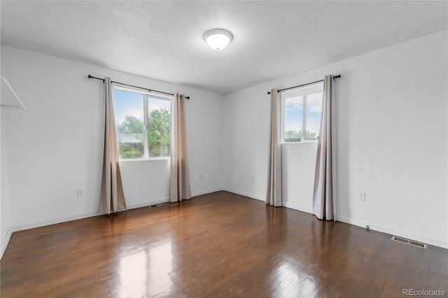 7010 W 44th Avenue, Wheat Ridge, CO 80033