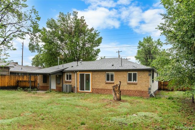 7010 W 44th Avenue, Wheat Ridge, CO 80033
