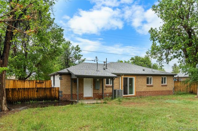 7010 W 44th Avenue, Wheat Ridge, CO 80033