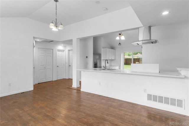 7010 W 44th Avenue, Wheat Ridge, CO 80033