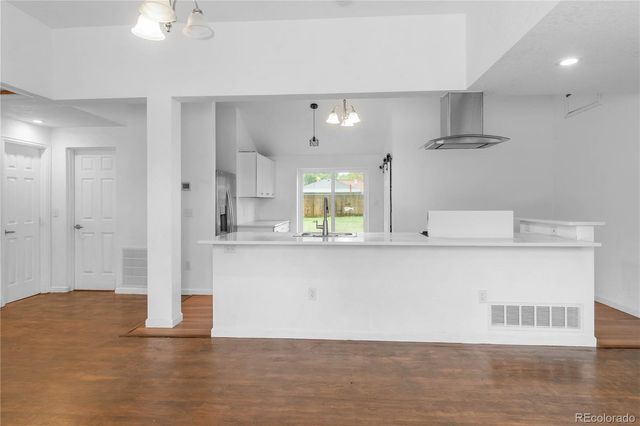 7010 W 44th Avenue, Wheat Ridge, CO 80033