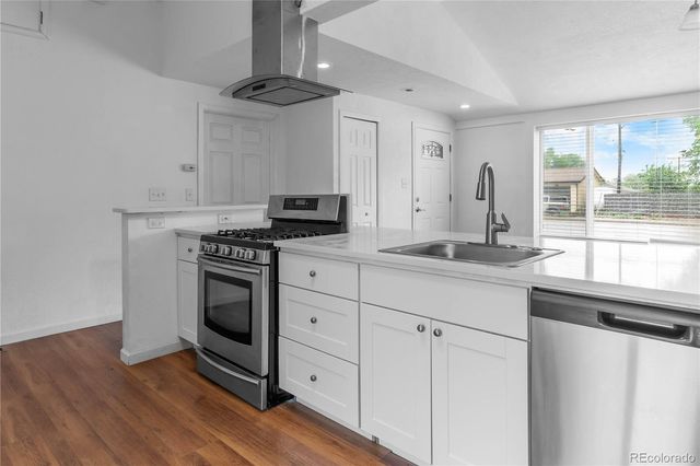 7010 W 44th Avenue, Wheat Ridge, CO 80033